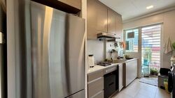 Le Reve (D14), Condominium #560091041